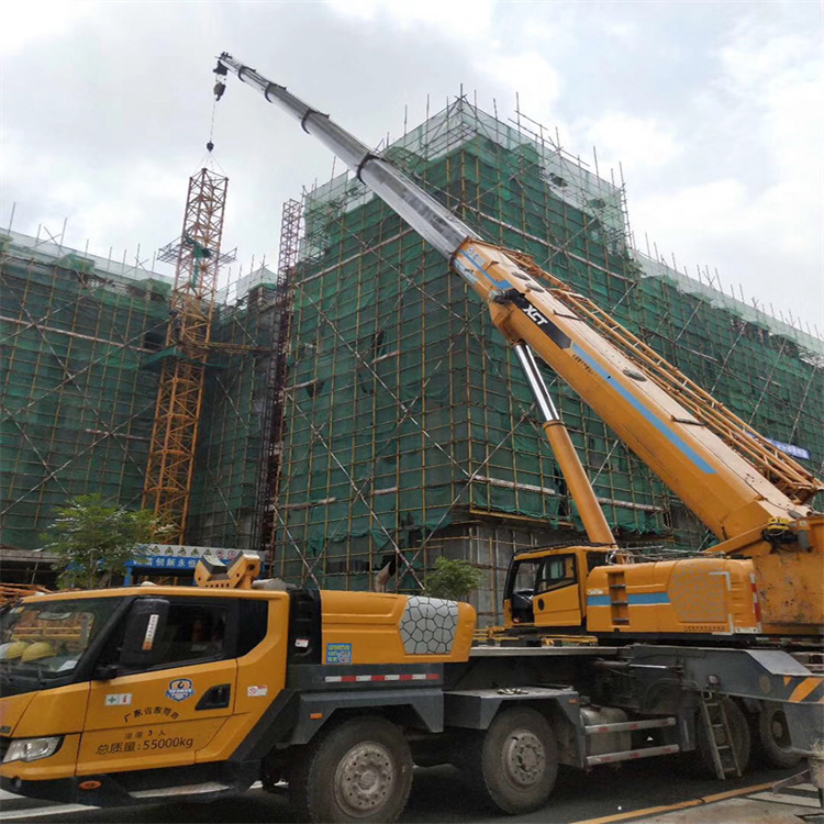 鹰潭25吨吊车租赁费用怎么算？选公司必看5大避坑指南