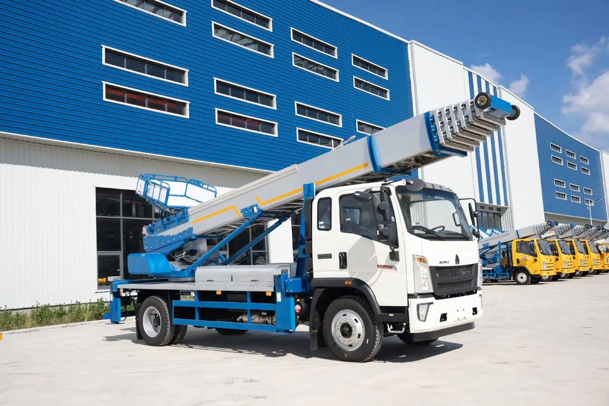 鹰潭出租云梯车高空作业车 建筑垃圾搬运